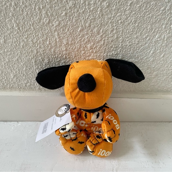 NWT Floppy Snoopy Going Batty Hallmark Halloween Plush Stuffed Toy Dog Peanuts - Picture 4 of 11